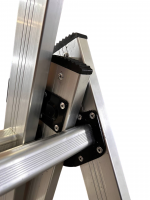 Алюмінієва драбина GTM KME306 3x6 сходинок – надійність і безпека - Зображення 4
