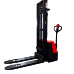 Штабелер електричний самохідний GTM PSE15L-C2 3200 з вантажопідйомністю 1.5т та висотою підйому 3.2м акумулятор 24В/75Ah