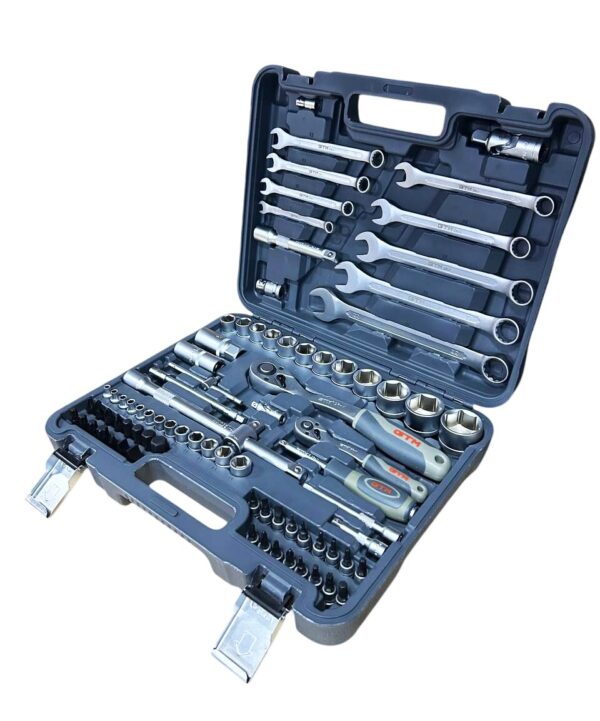 Набір інструменту на 82 одиниці GTM GTS-082 1/2-1/4" 4-32мм пластиковий кейс