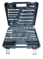 Набір інструменту на 82 одиниці GTM GTS-082 1/2-1/4" 4-32мм пластиковий кейс