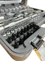 Набір інструменту на 82 одиниці GTM GTS-082 1/2-1/4" 4-32мм пластиковий кейс