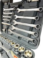 Набір інструменту на 82 одиниці GTM GTS-082 1/2-1/4" 4-32мм пластиковий кейс