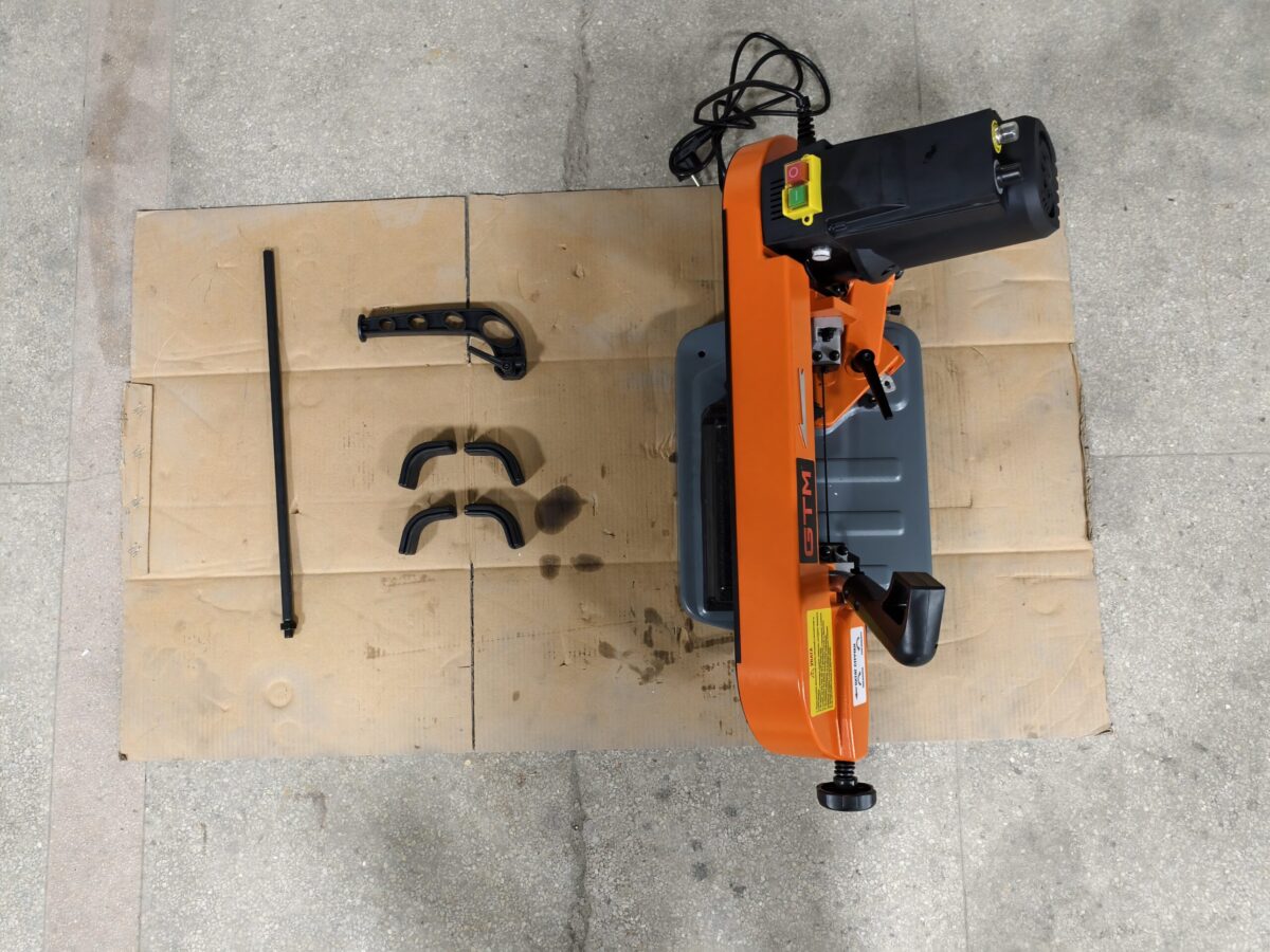 Стрічкопильний верстат GTM GFW 4013 230В 400Вт максимальний різ 90/45 градус d125/80 мм швидкість полотна 38-80 м/хв