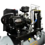Компресор гвинтовий GTM DLG5.5V WITH CLOSED CASE 200л 680л/хв 5.5 кВт 8 бар 380 В інвертор кожух