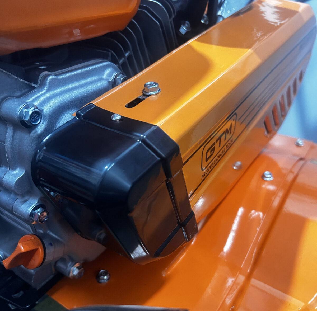 Мотоблок бензиновий GTM B-7/80-4 7к.с. ширина фрези 50/80см