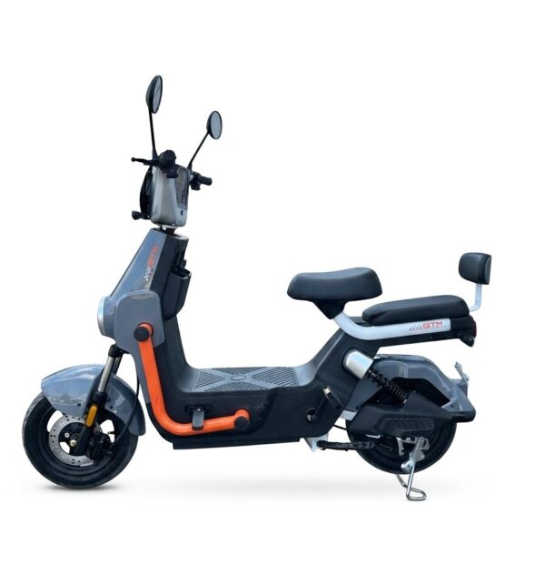 Скутер акумуляторний GTM U-800-D 60В 800В 45км/год запас ходу 60км