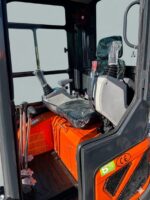 Мініекскаватор гусеничний GTM G-Tex 1800NC 1800кг/2.13м глибина копання дизель 25к.с. кабіна