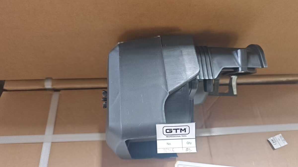 Фільтр повітряний в зборі для Loncin G200F (GPC100-LC, GPC125-LCR, GPC160-LCRH, GPC60-LC, GPC90-LC, GT24-LC, GT36-LC, GF14-LC)